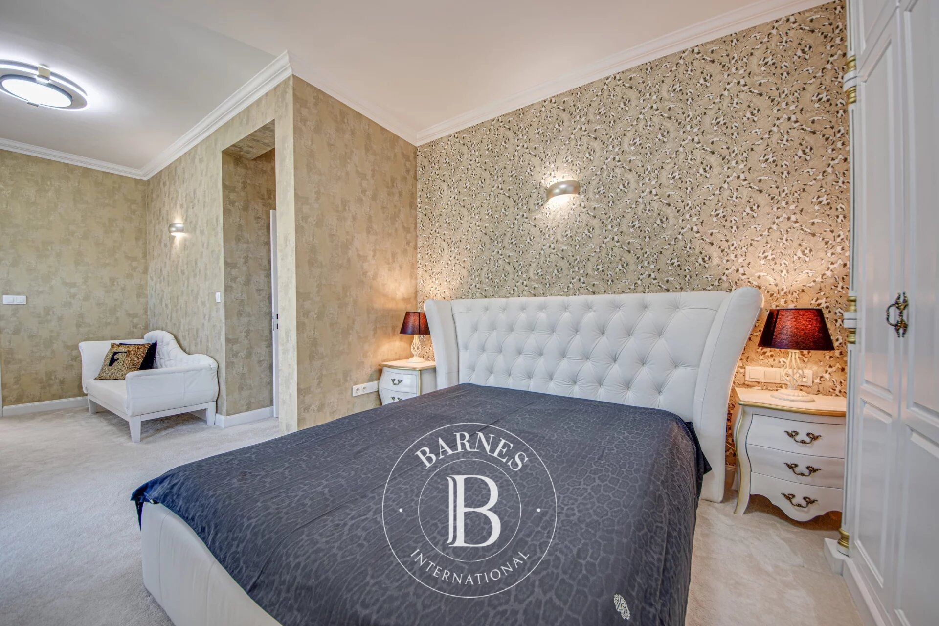 Penthouse Sofia - picture 29