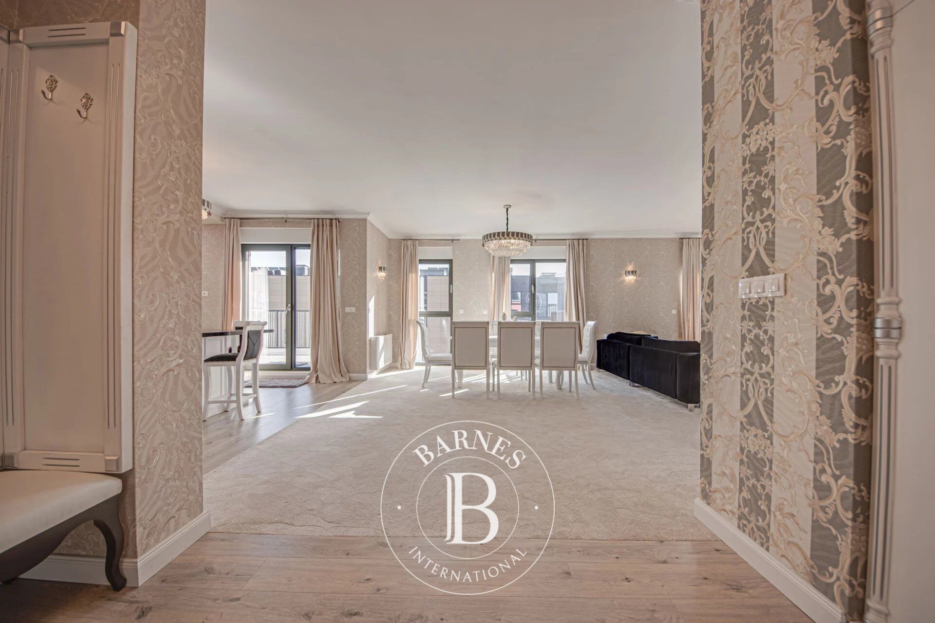 Penthouse Sofia - picture 23