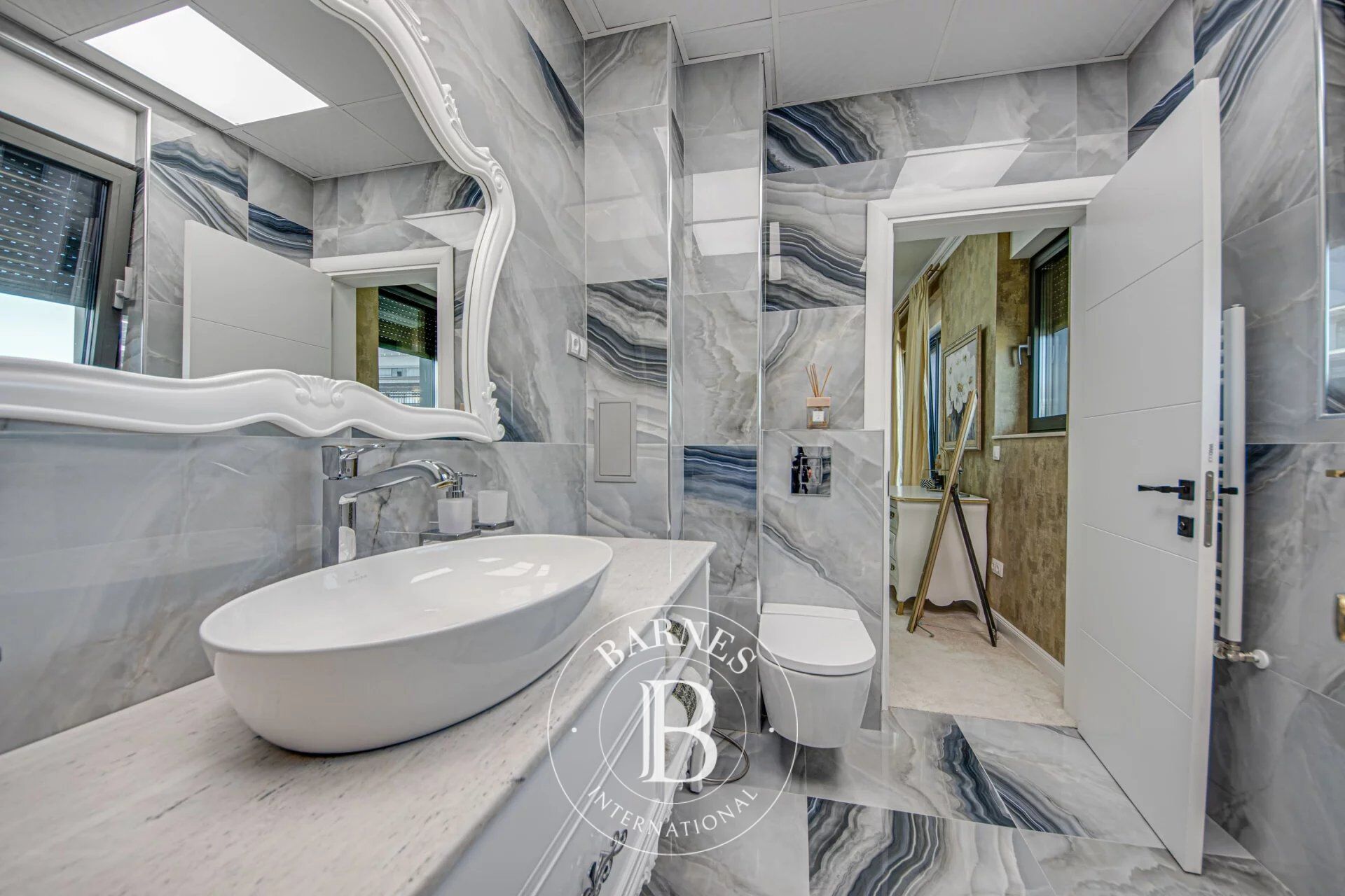 Penthouse Sofia - picture 34