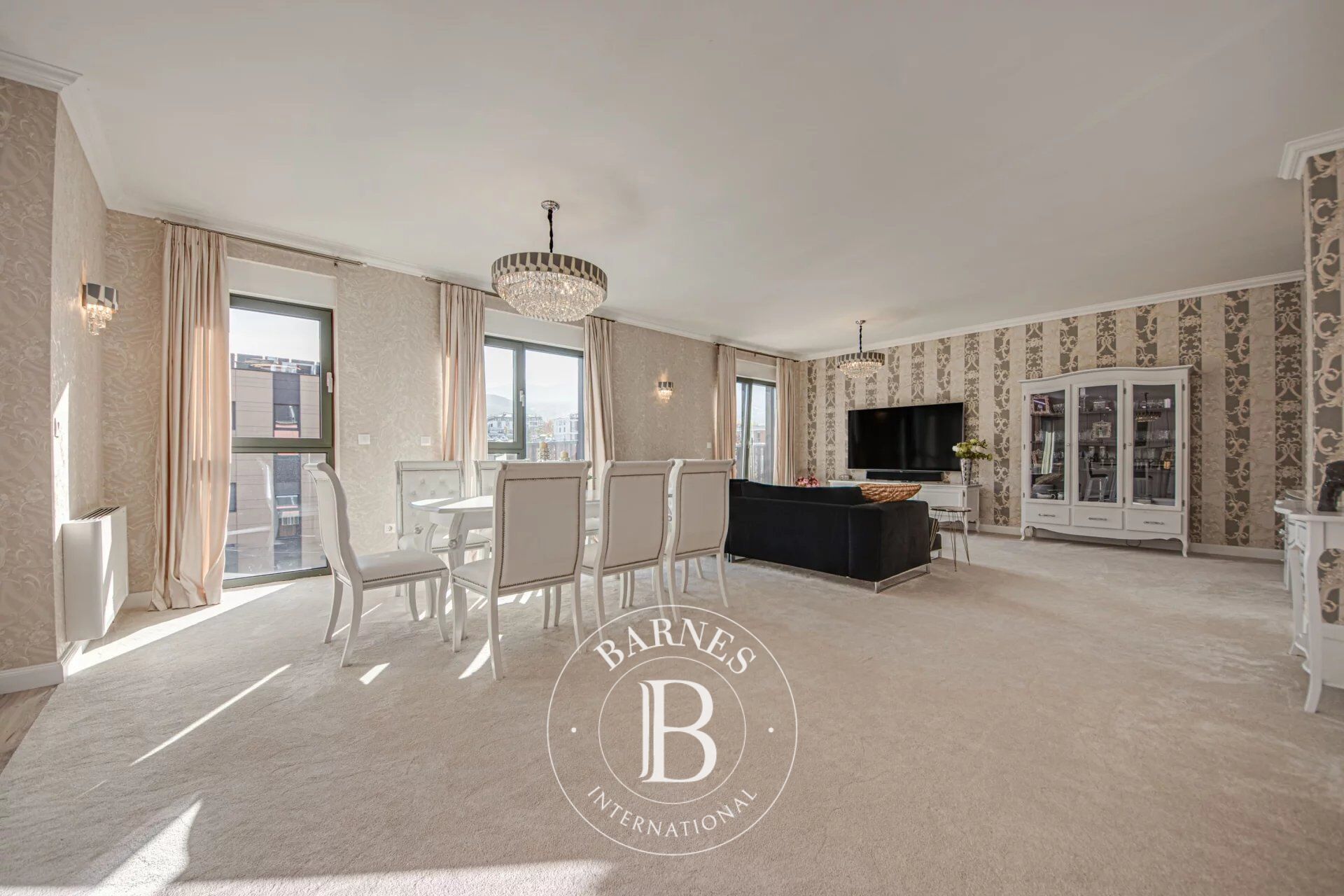 Penthouse Sofia - picture 10