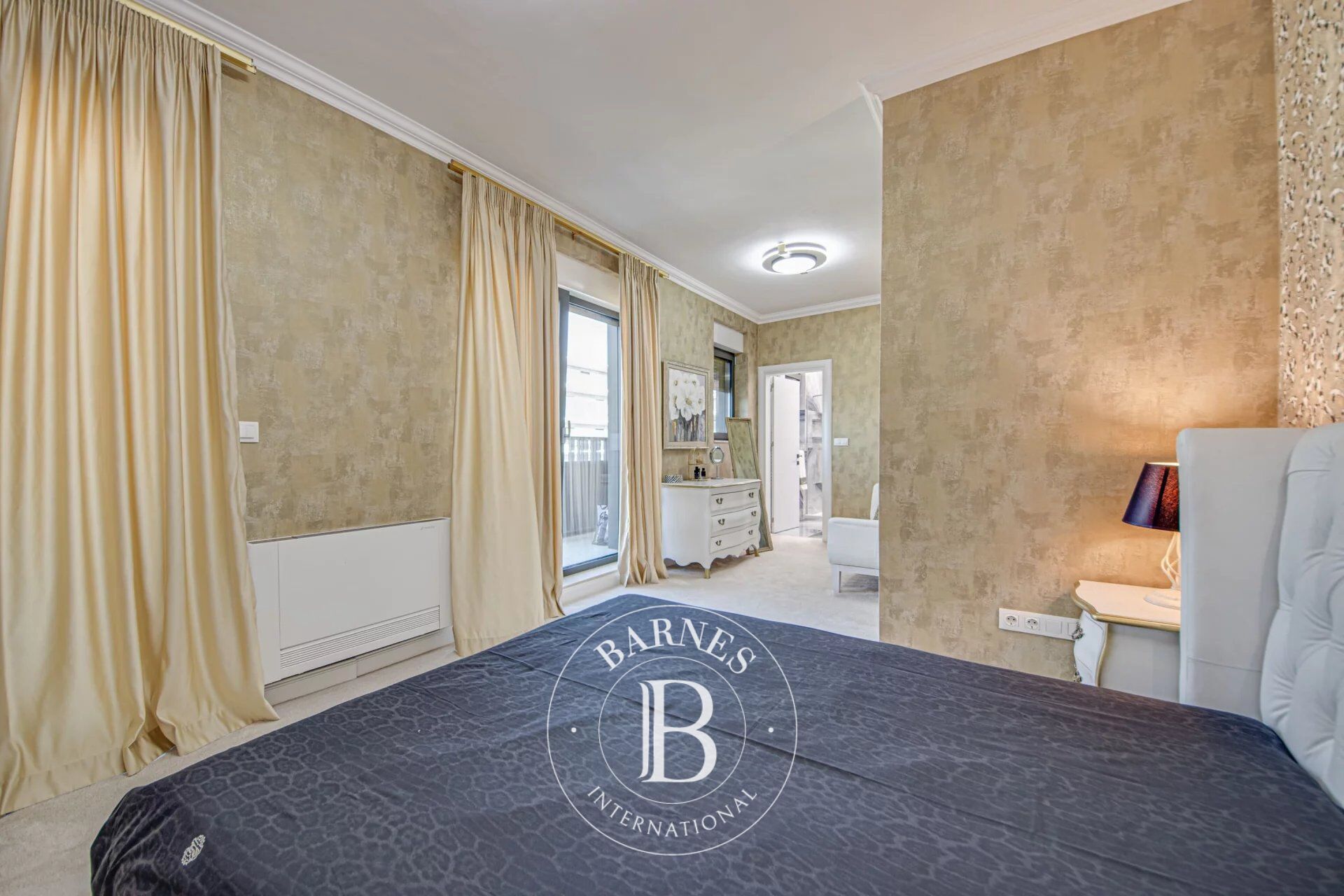 Penthouse Sofia - picture 28