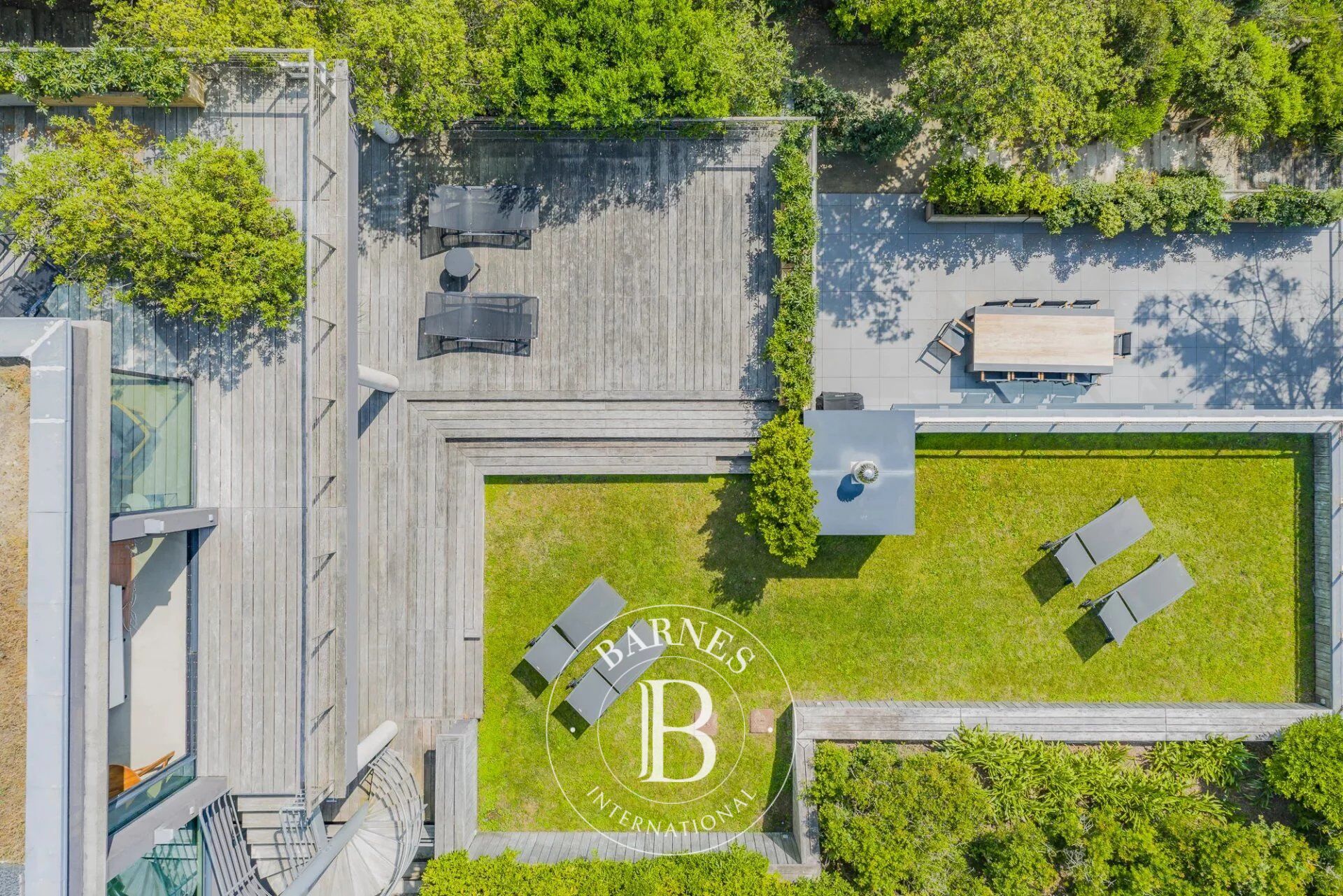 VILLAS CONTEMPORAINES \