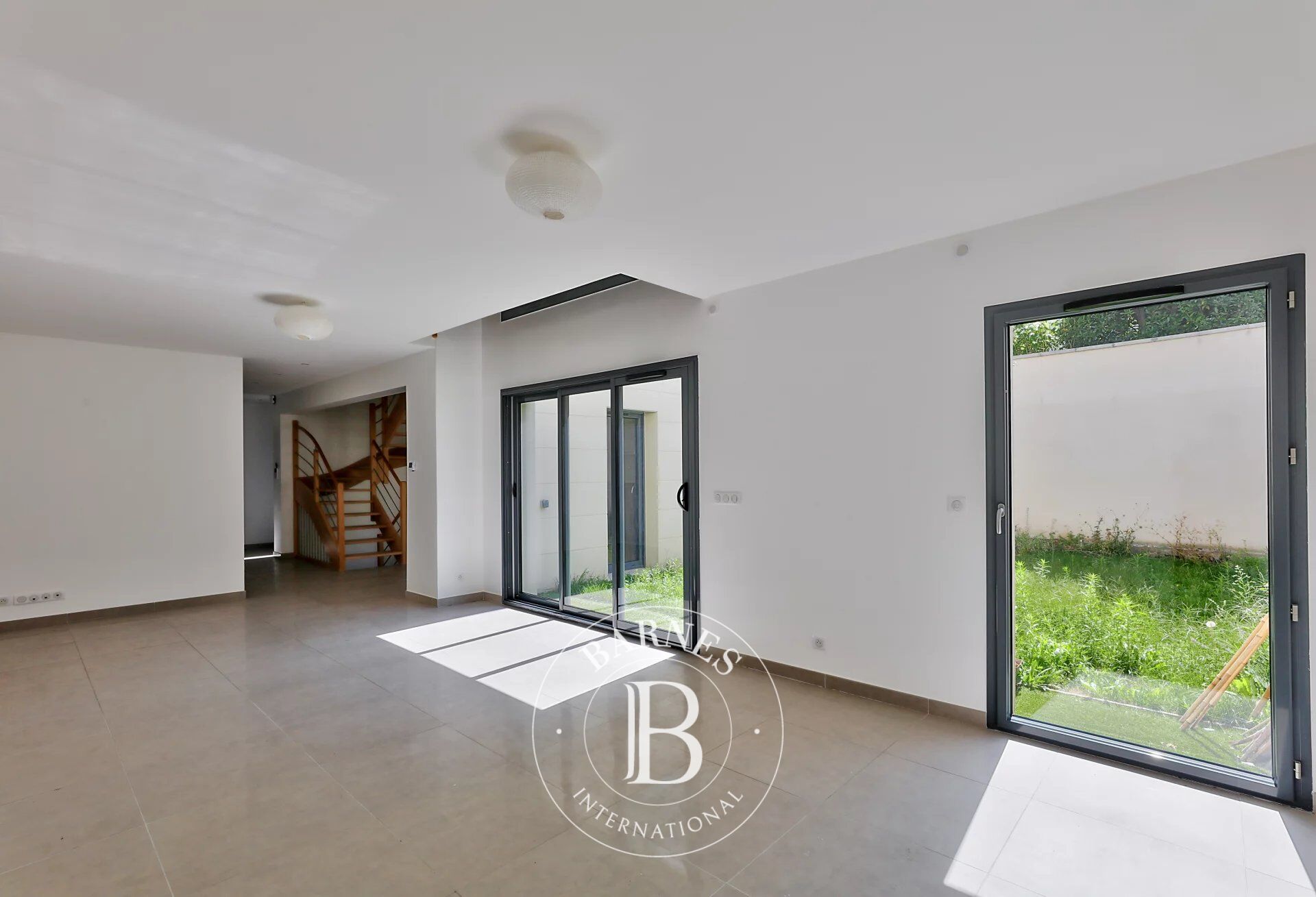 Casa Puteaux - picture 2