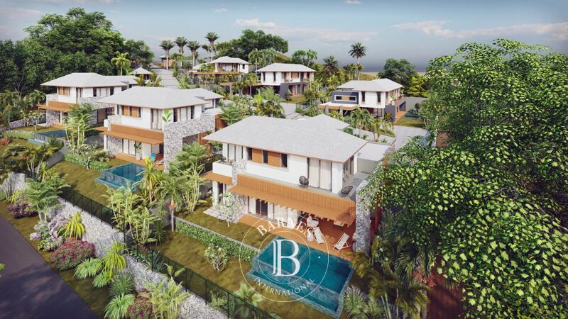 Venta, Villa Rivière Noire - picture 1