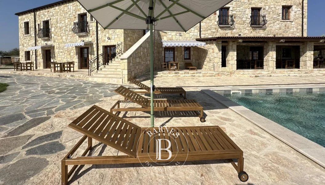 Hotel Kavarna - picture 2