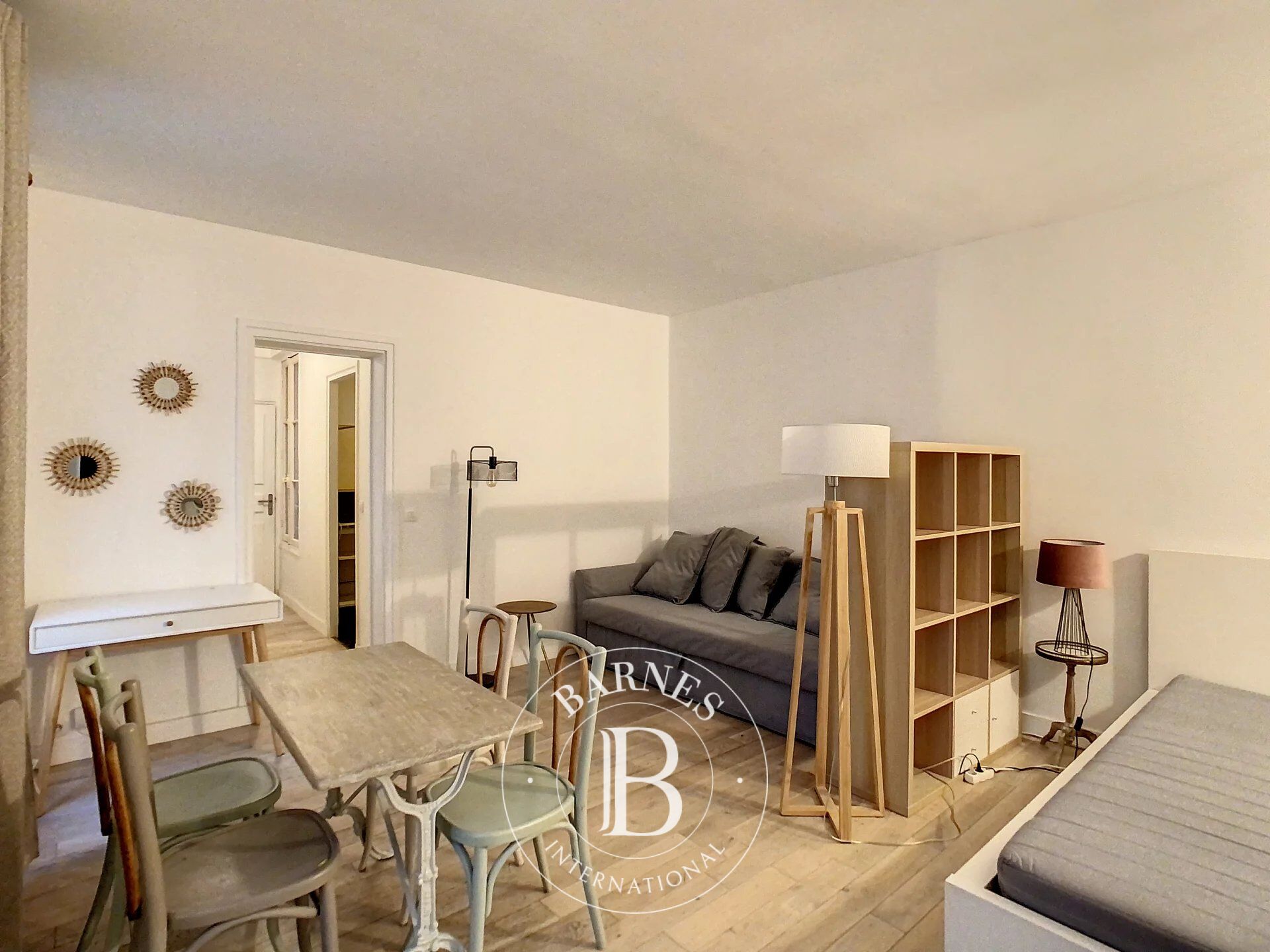 92200 neuilly-sur-seine - rue madeleine michelis - furnished studio apartment - 1st floor - picture 1