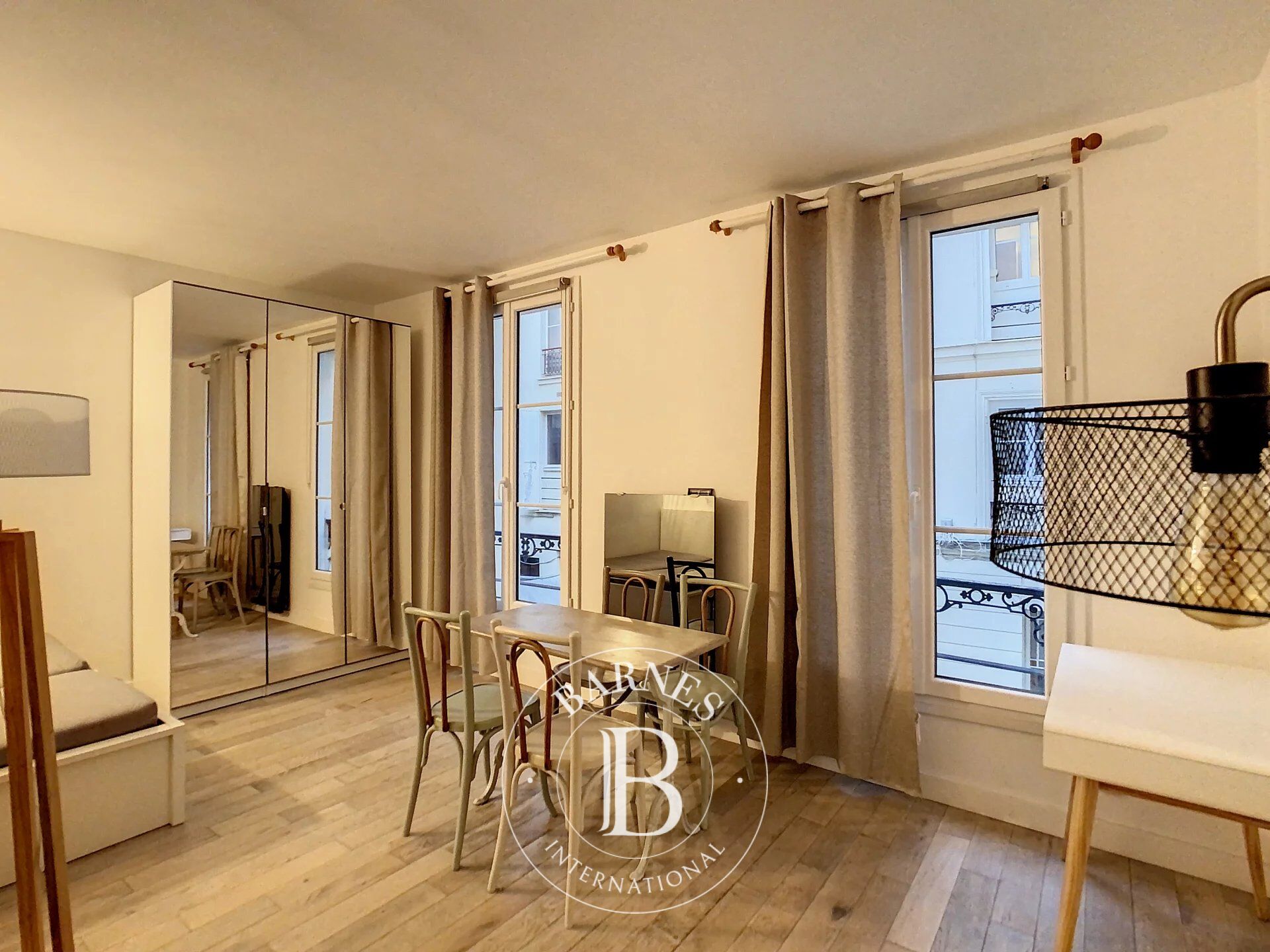 92200 neuilly-sur-seine - rue madeleine michelis - furnished studio apartment - 1st floor - picture 3