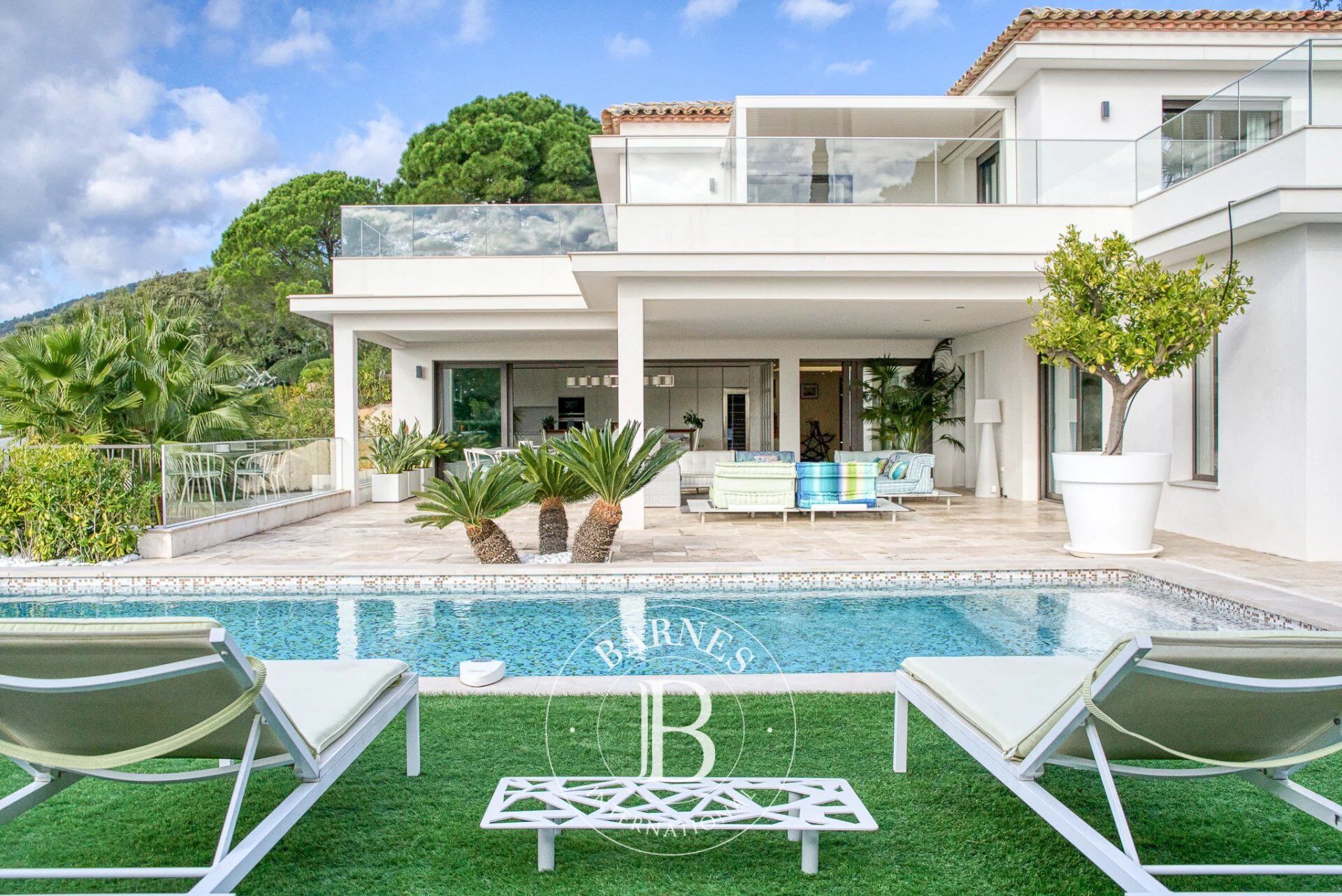 SAISONVERMIETUNG - LES ISSAMBRES - VILLA HORIZON BAY - MEERBLICK - 4 SCHLAFZIMMER - BEHEIZTER POOL - picture 1