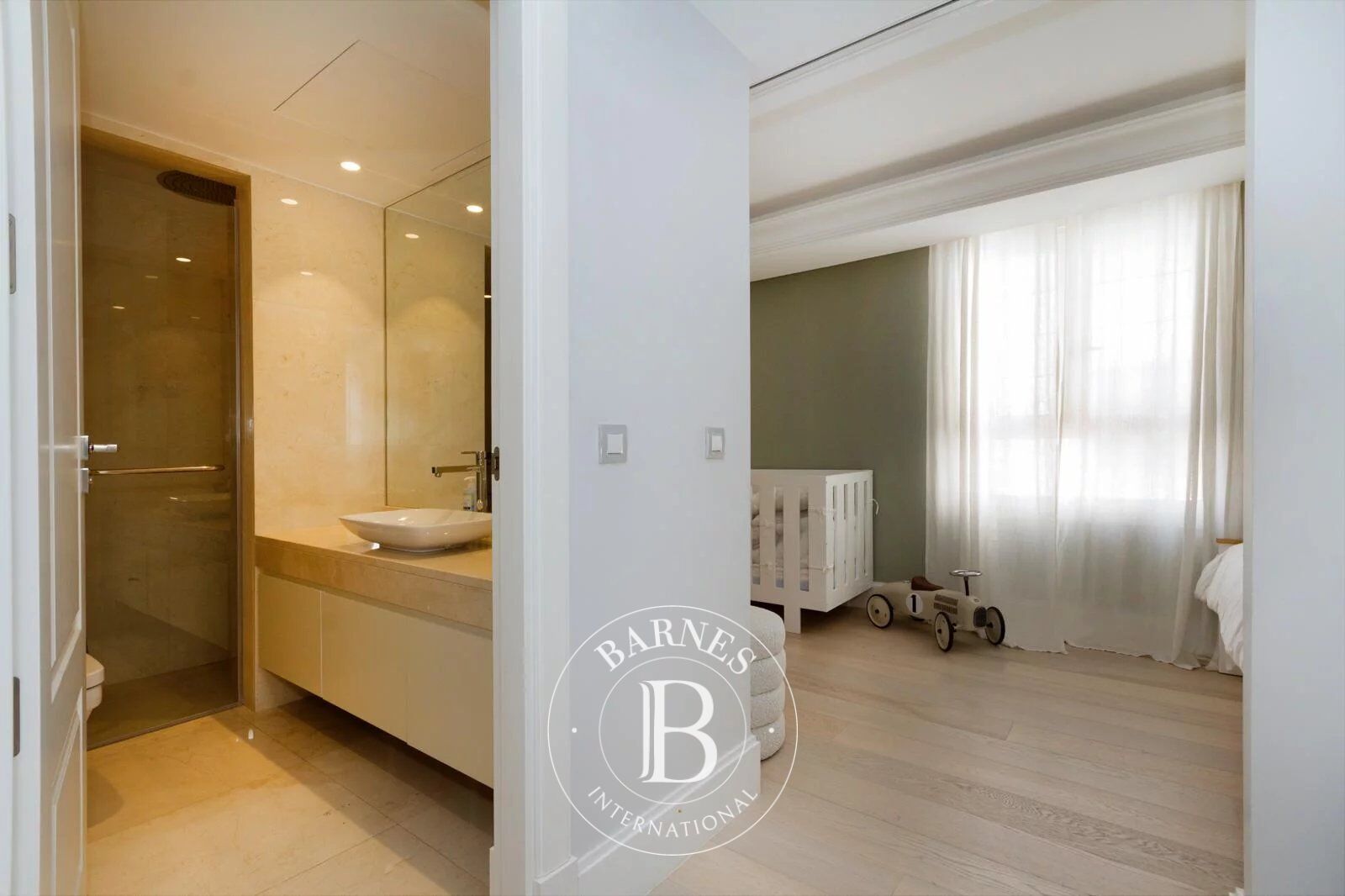 Daire Madrid - picture 30