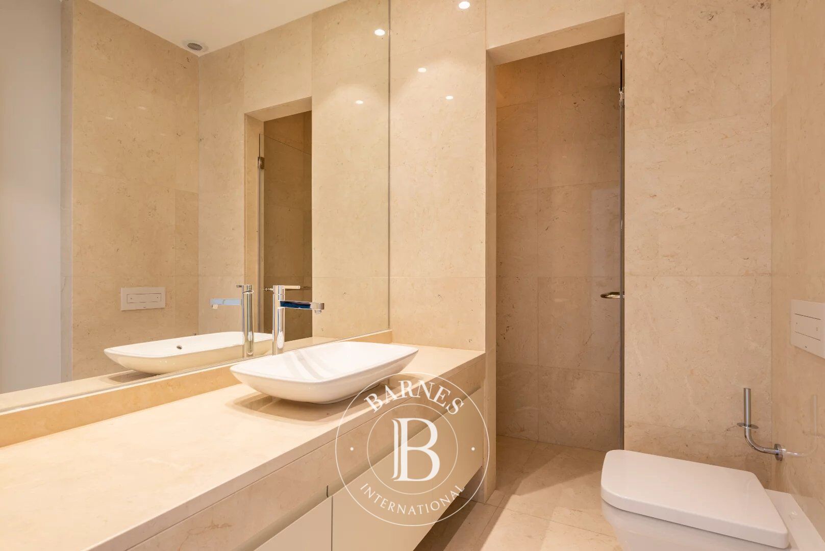 Daire Madrid - picture 26