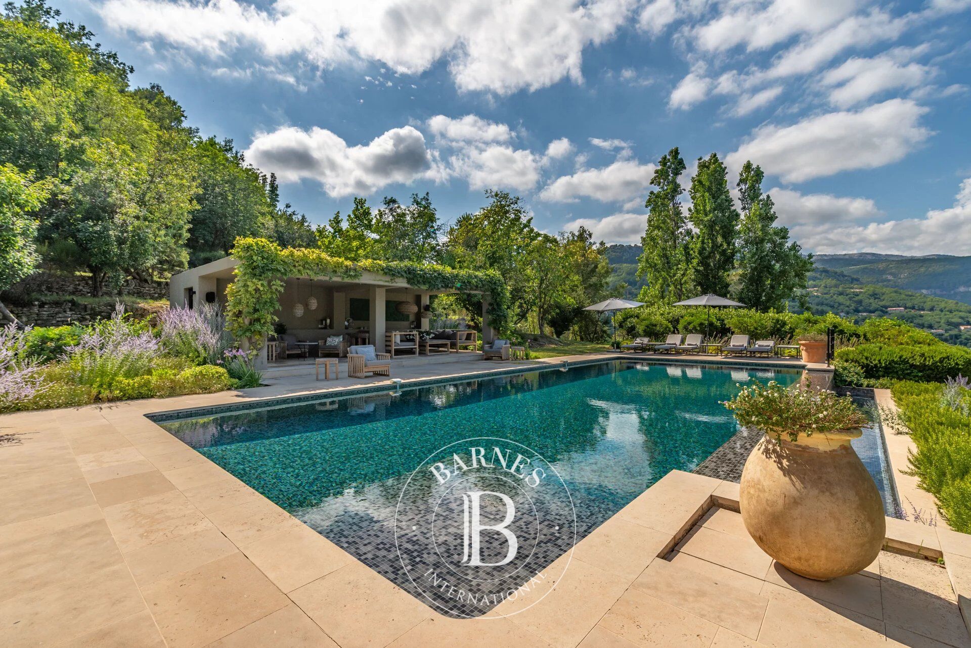 Villa Châteauneuf-Grasse - picture 1