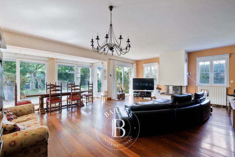 Venta, Casa adosada Biarritz - picture 3