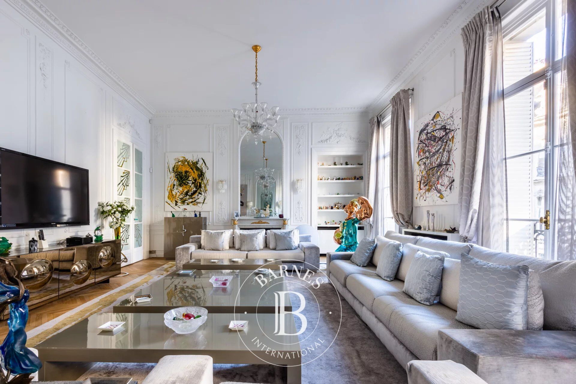 Paris 8ème Triangle d'or - Place François 1er - Appartement d'exception 4 chambres - picture 1