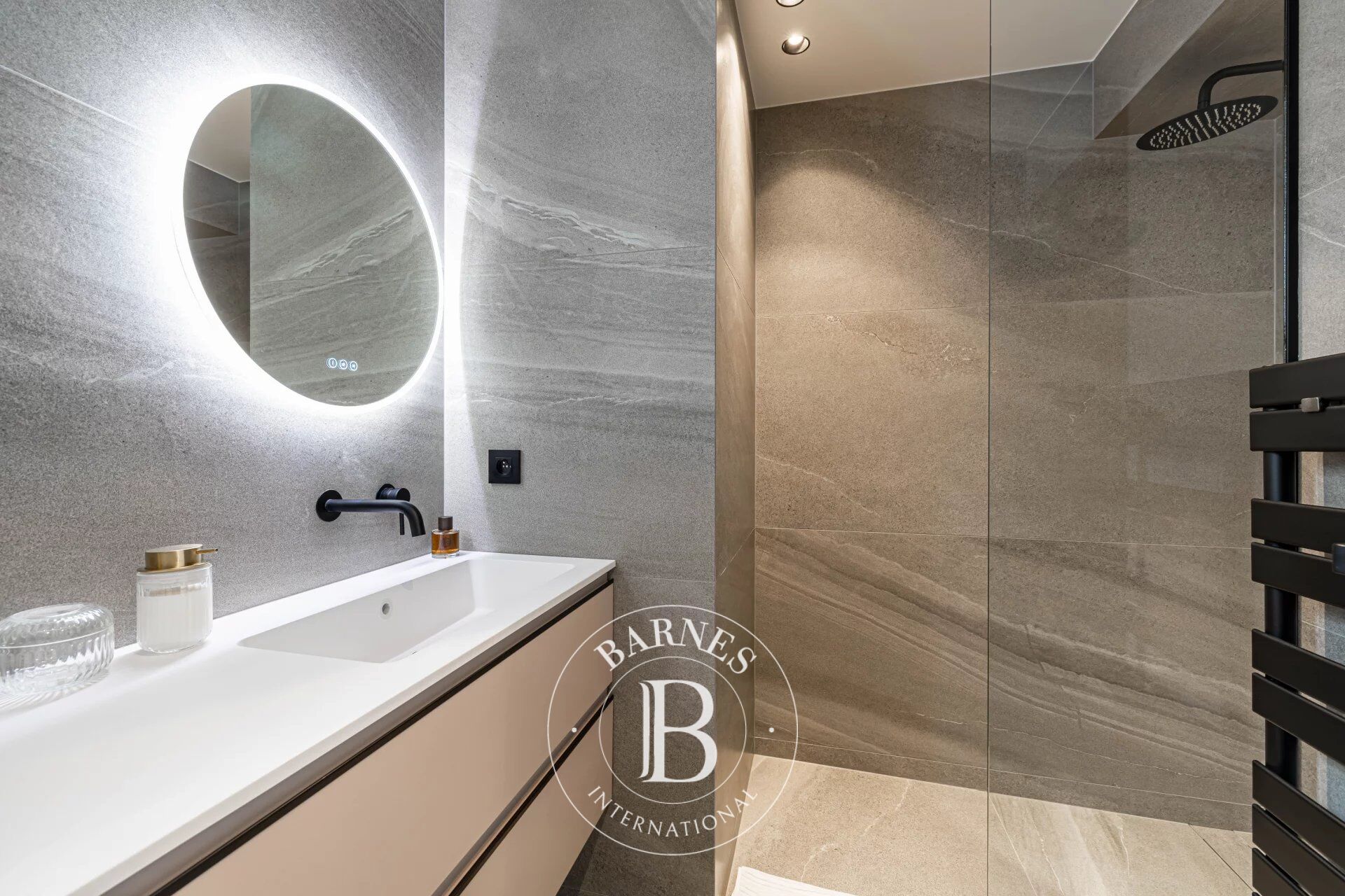 Daire Cannes - picture 11