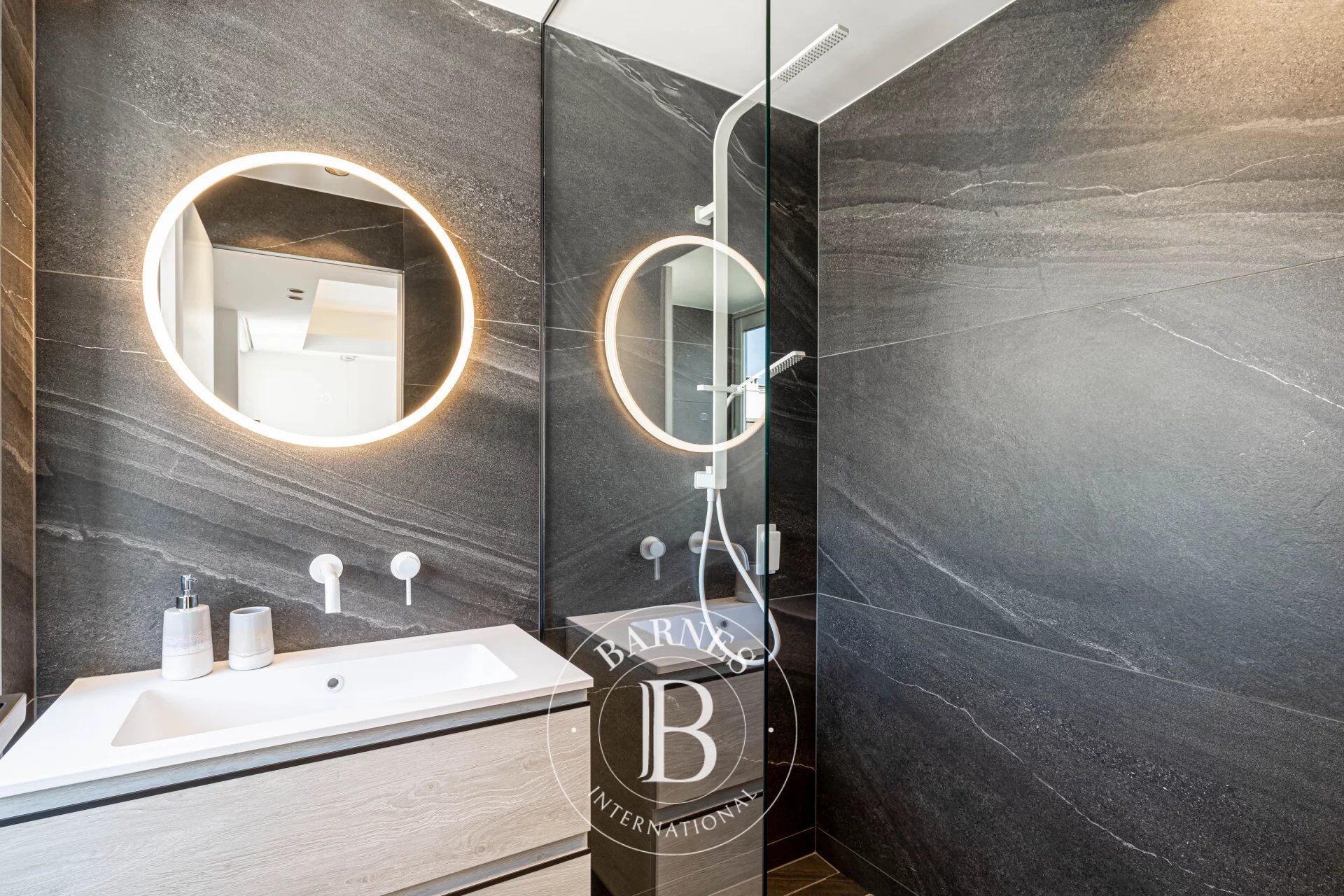 Daire Cannes - picture 9