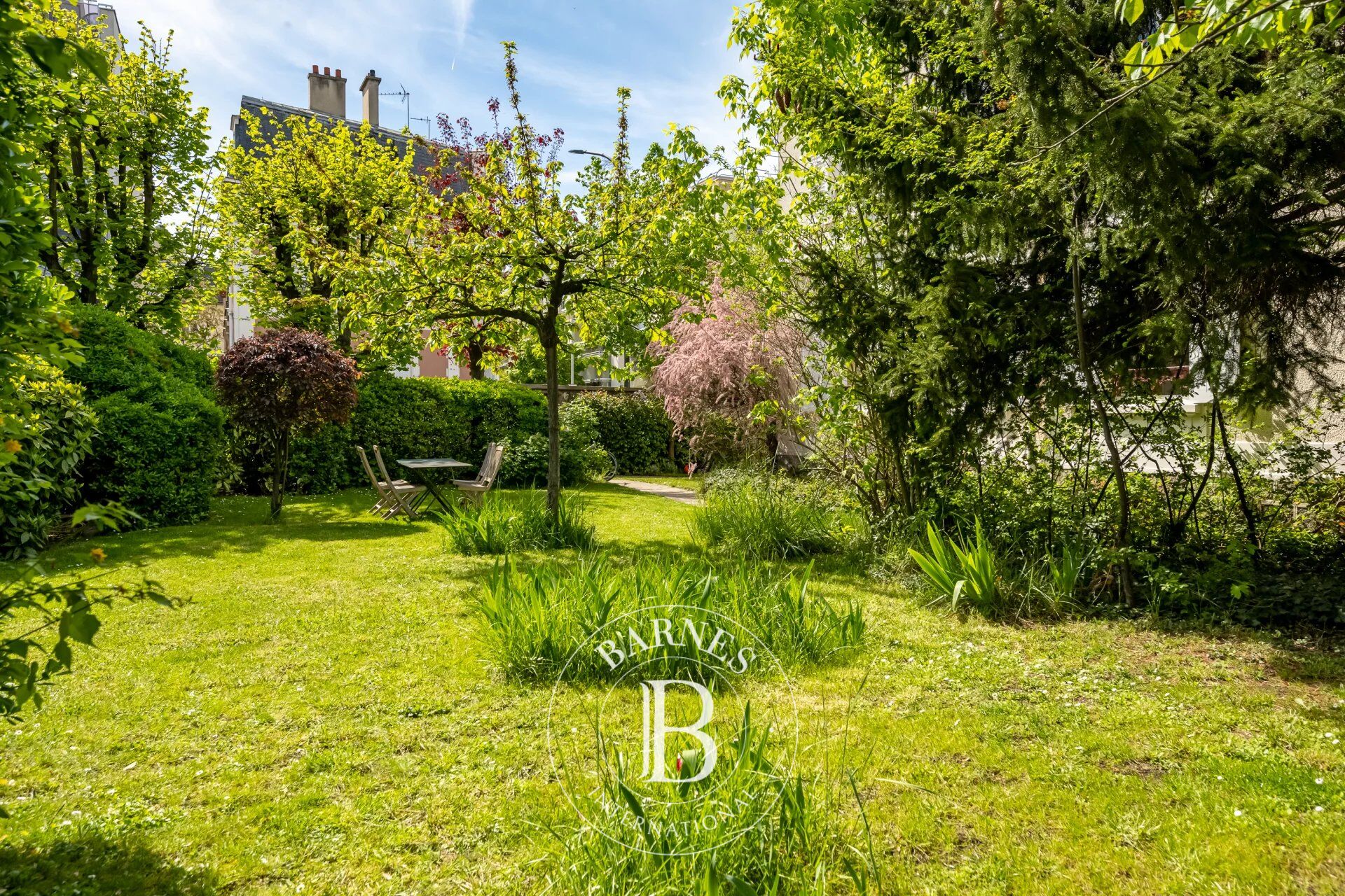 ASNIERES BECON FAMILY HOUSE - picture 3