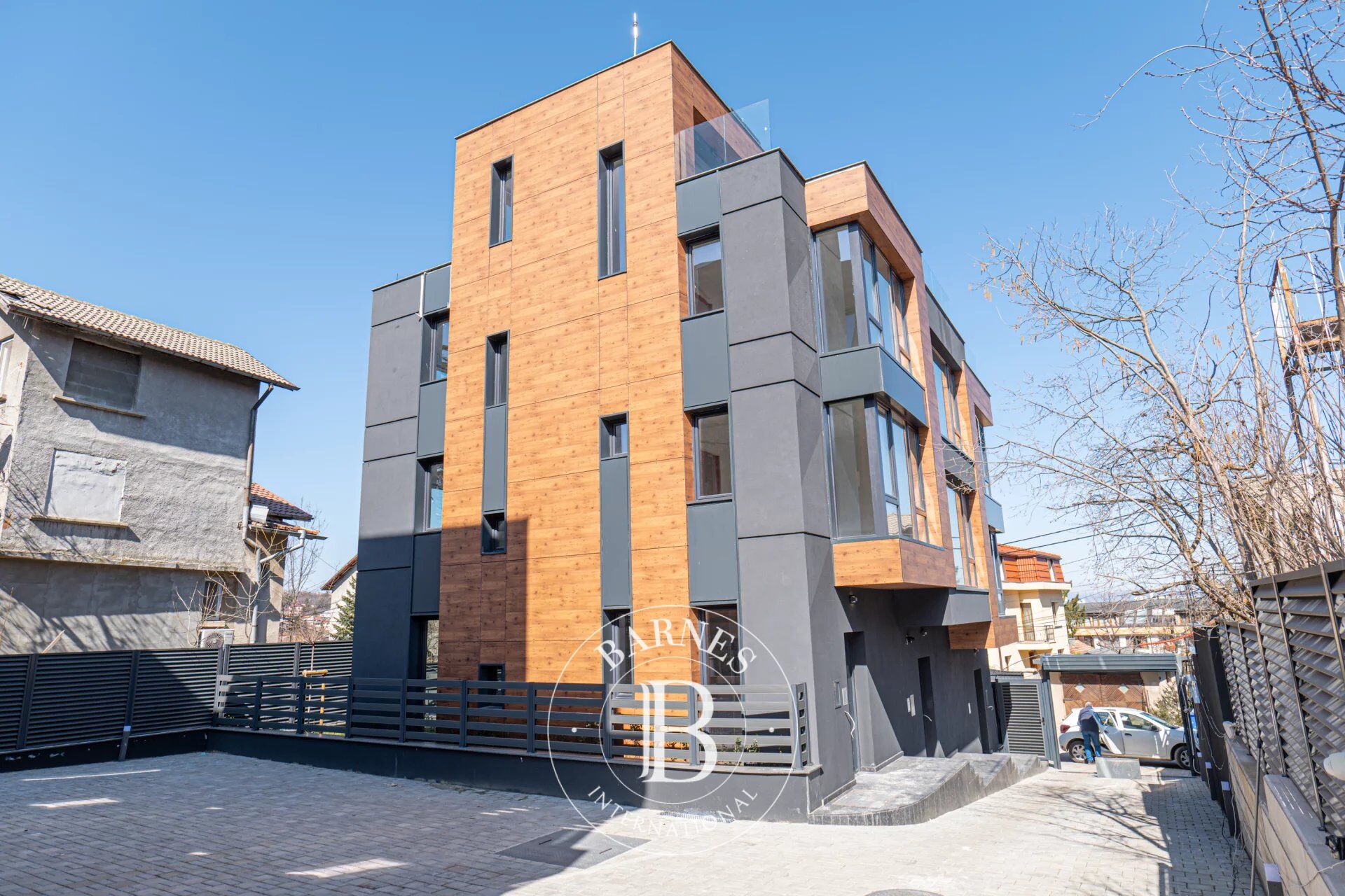 Townhouse in a new gated complex at the foot of Vitosha mountain - picture 1