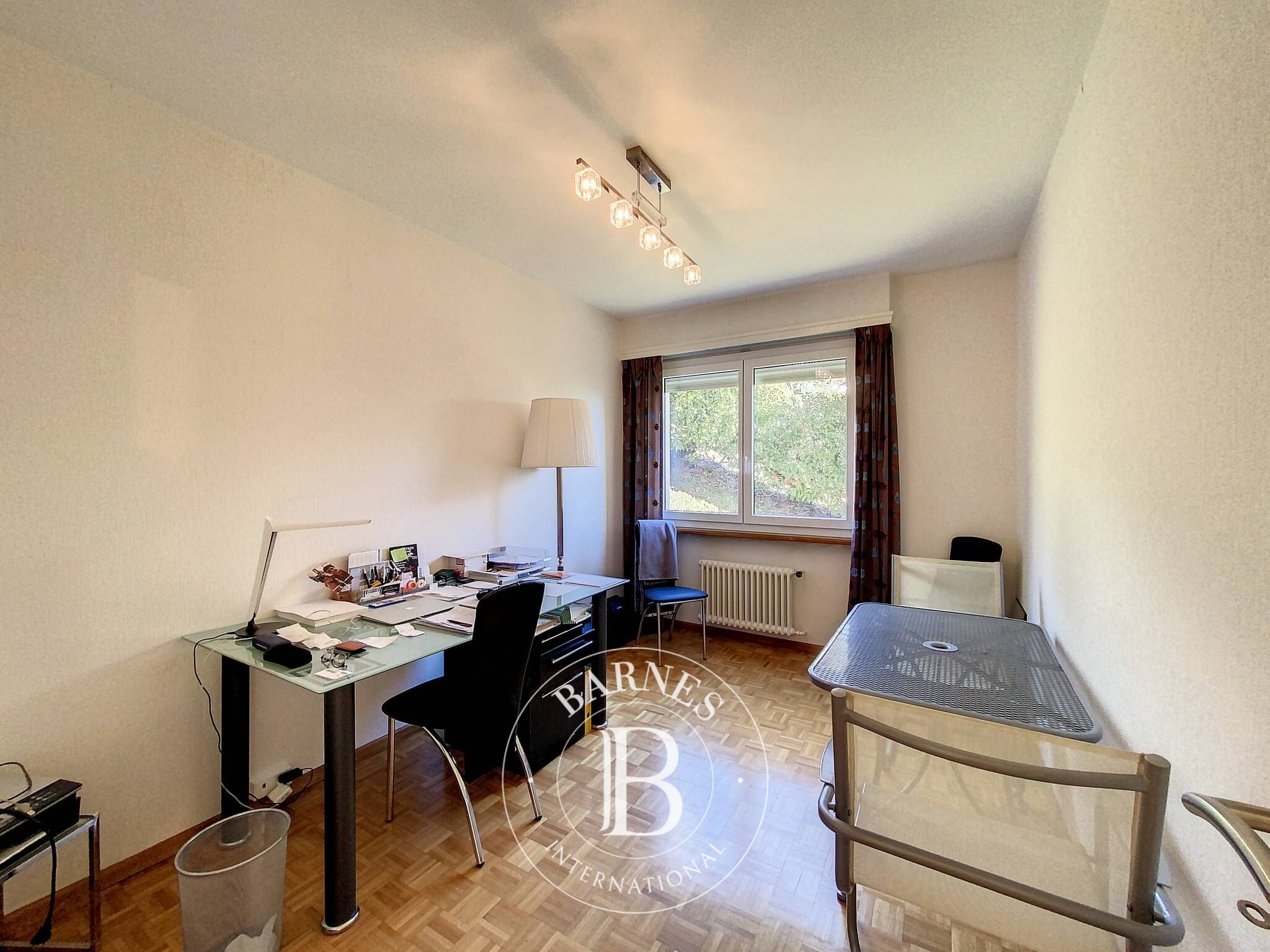 Daire Montreux - picture 9