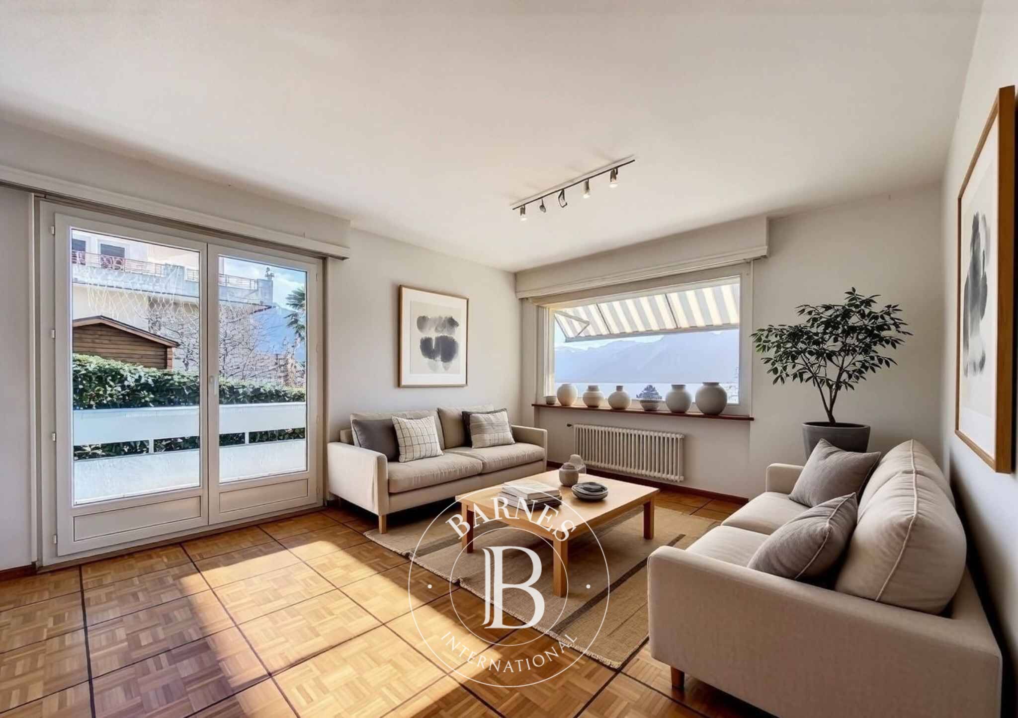 Daire Montreux - picture 8