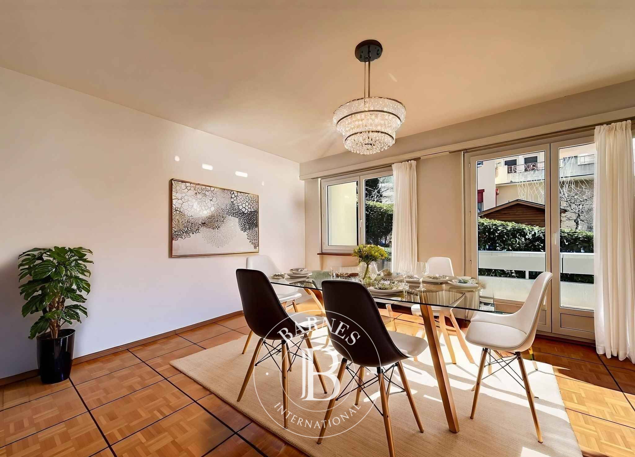 Daire Montreux - picture 13