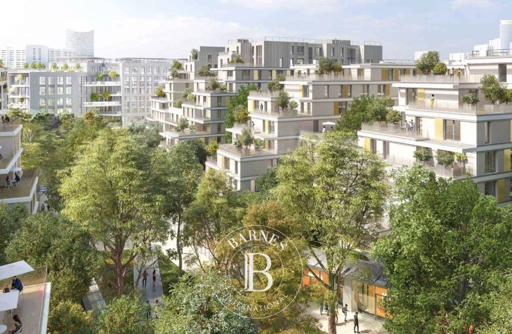 Retour à la vente - Métro Mairie d'Issy - 8ème étage - Studio de 34,70m2 avec une place de parking - picture 1