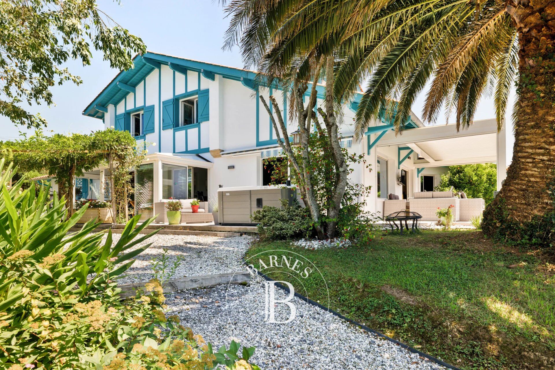 ASCAIN, MAISON AVEC VUE PANORAMIQUE SUR LES MONTAGNES - picture 1