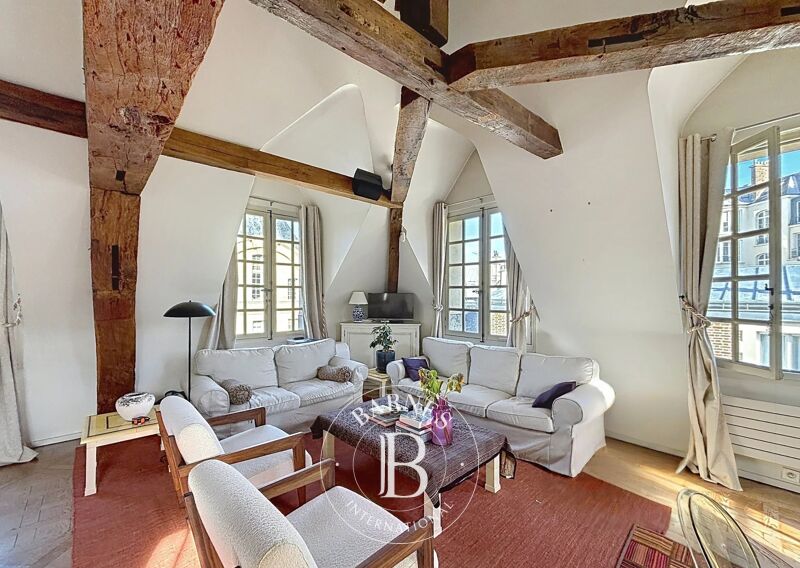 For Rent Apartment | Paris 4ème - picture 1