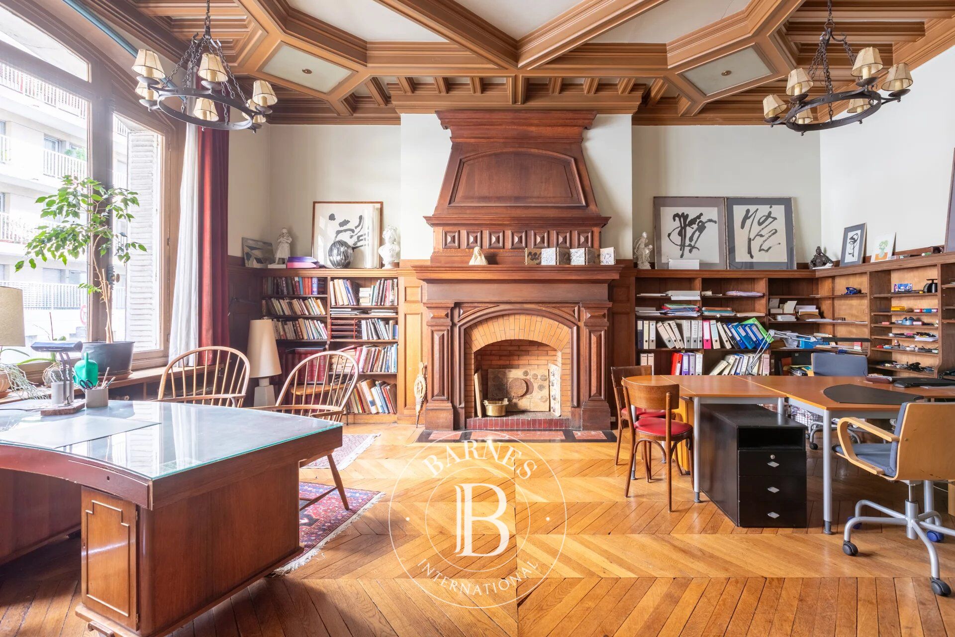 Exceptional   private mansion  close to the Luxembourg garden - picture 2