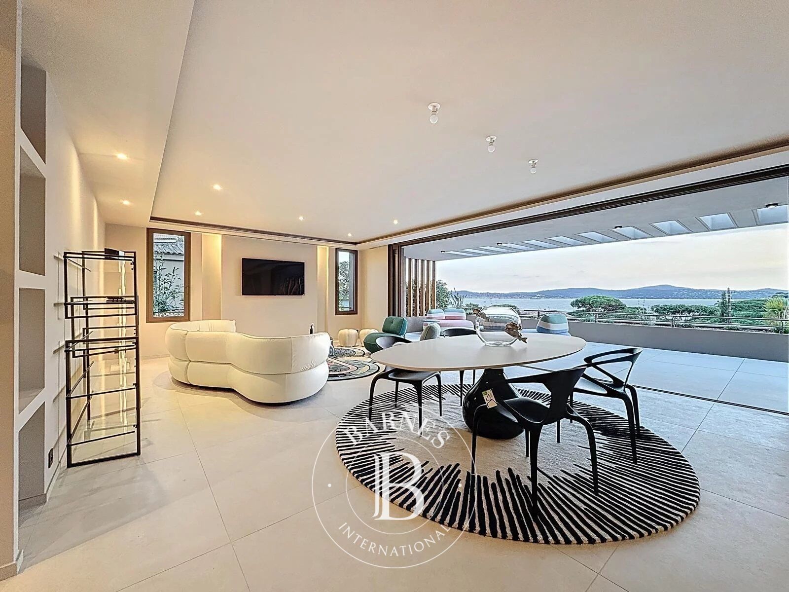 SAINTE-MAXIME - APPARTAMENTO R+1 - VISTA MARE - PISCINA - GARAGE - picture 1