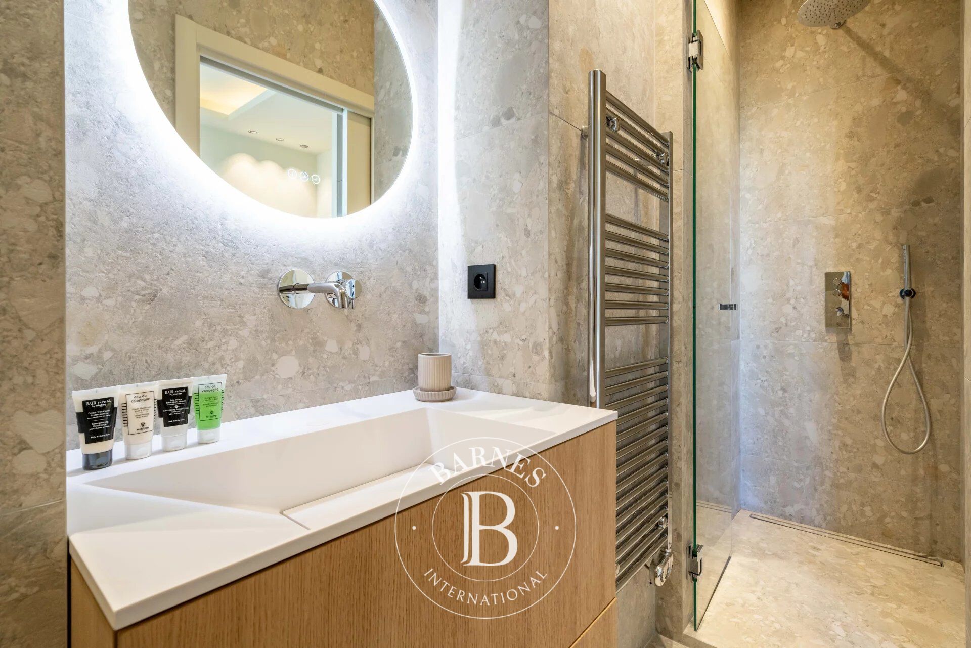 Daire Cannes - picture 11