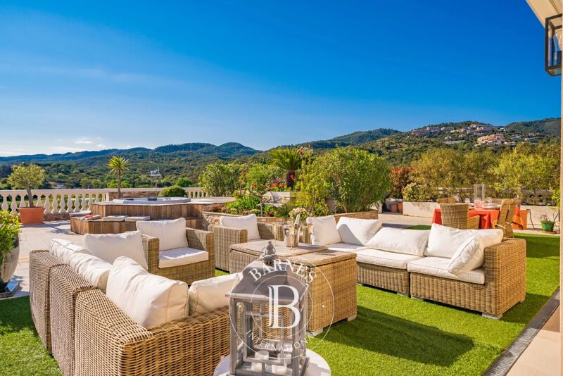 For Rent Apartment | Mandelieu-la-Napoule - picture 2