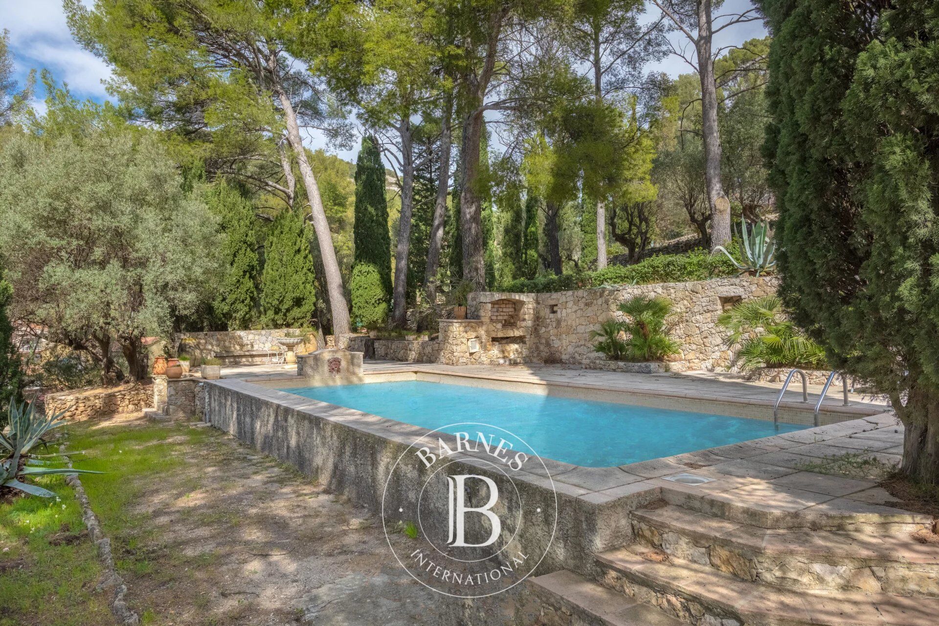 Toulon – Propriété 1,4 ha – Vue Dégagée Mer – Piscine – Tennis - picture 3