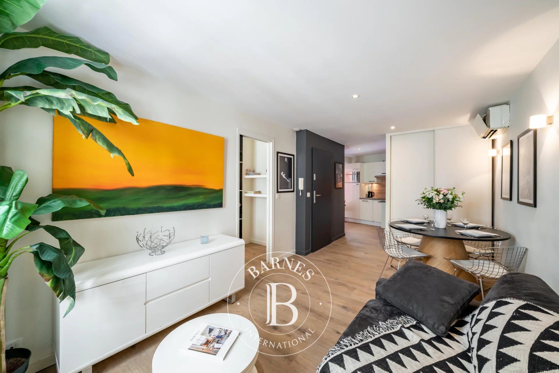 CANNES BANANE - APPARTEMENT CONTEMPORAIN - 1 CHAMBRE - picture 3