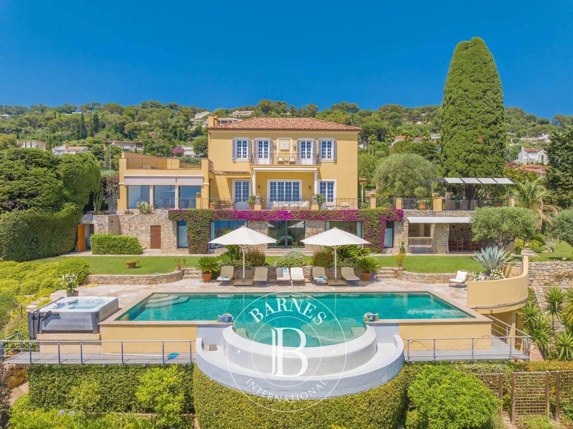 Villa Cannes - picture 1