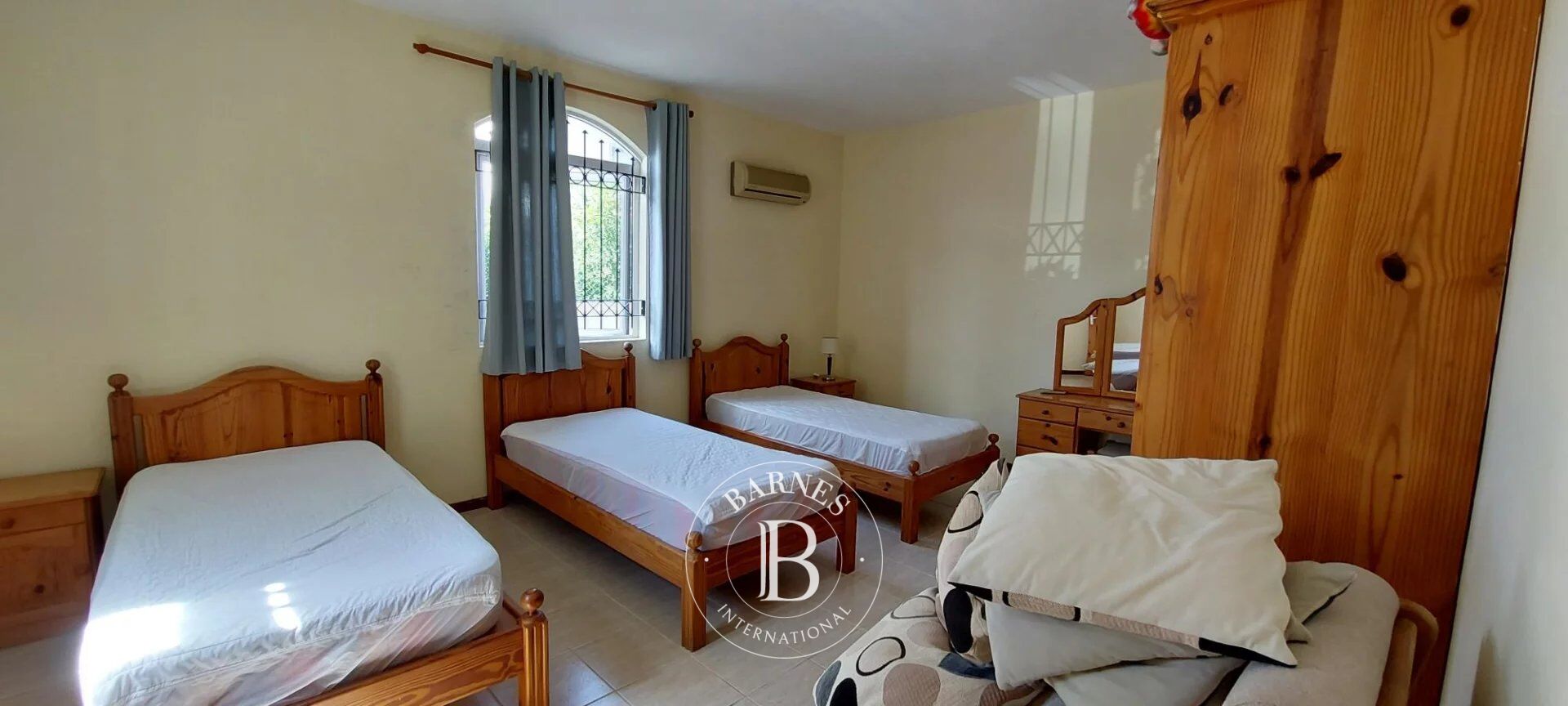 Ev Pereybère - picture 11