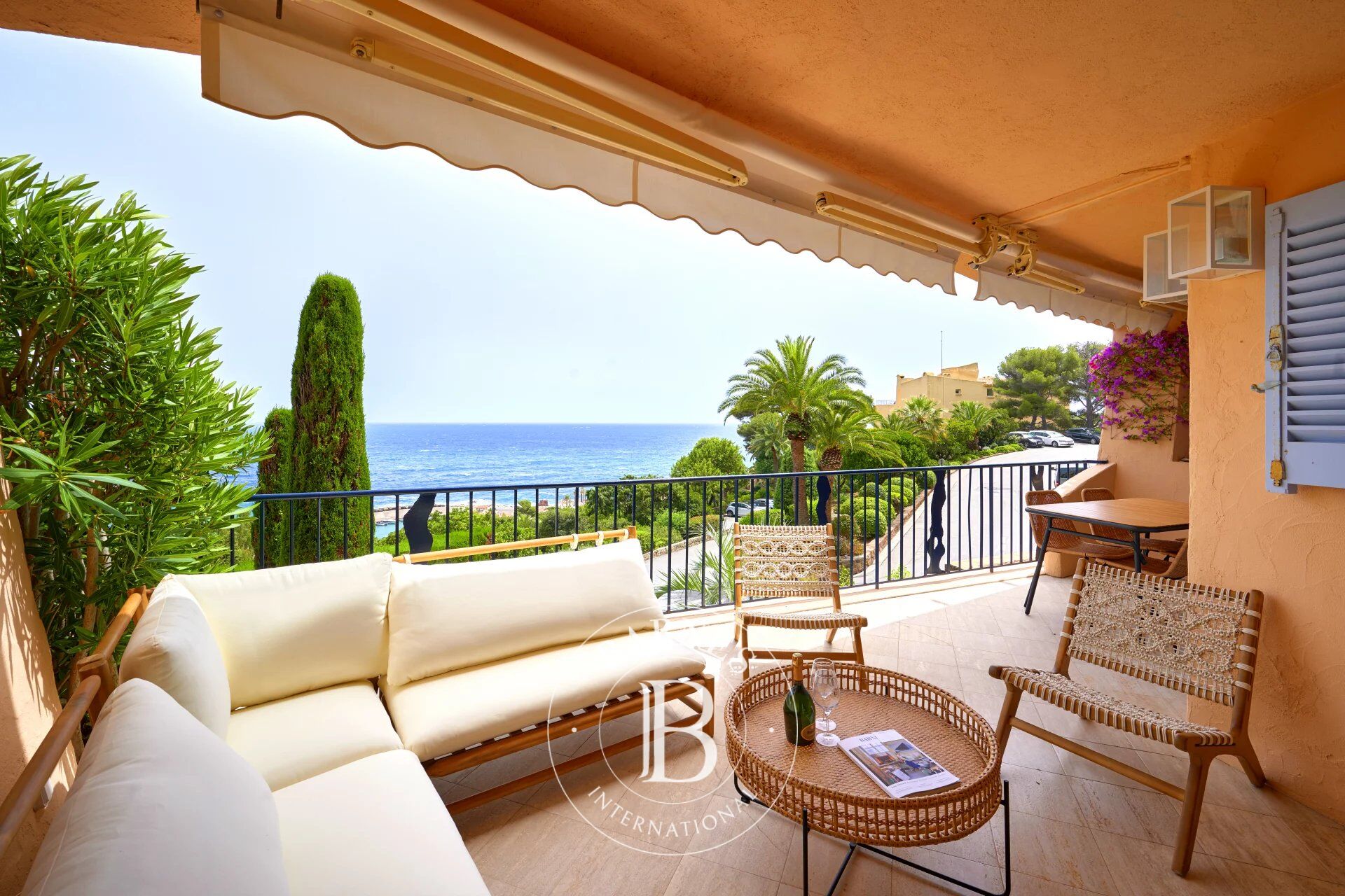 LOCATION SAISONNIÈRE - picture 1