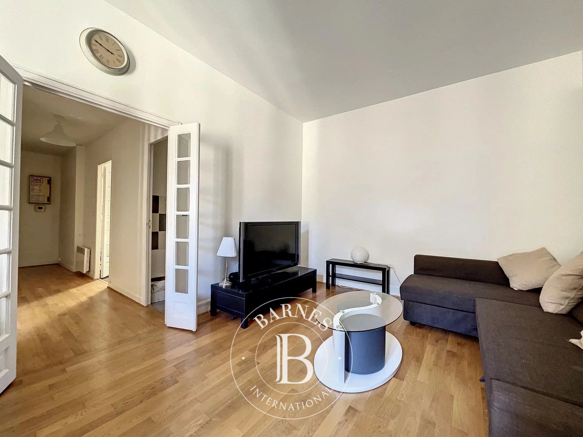 Piso Paris 8ème - picture 2