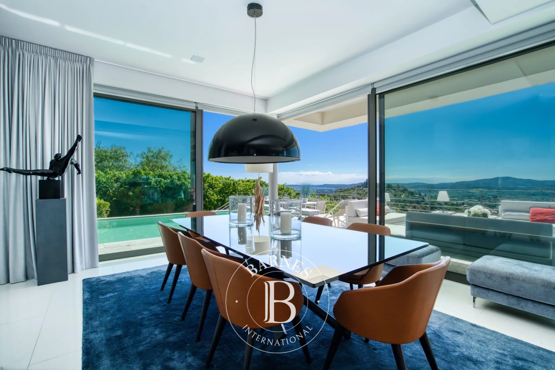 VILLA IN GRIMAUD - 5 BEDROOMS - SEA VIEW - SWIMMING POOL - picture 3