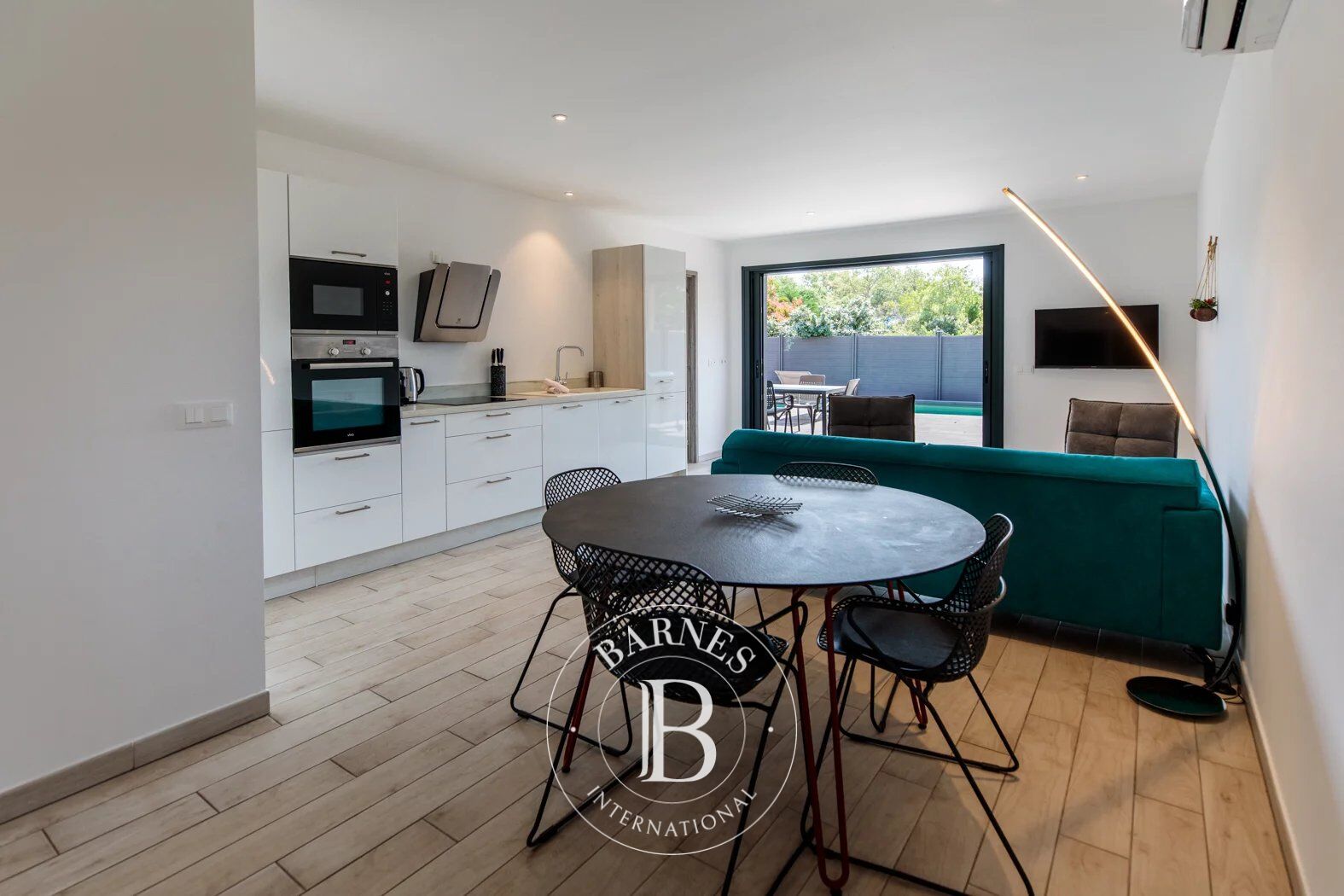 Lecci, Cala Rossa, Villa de 3 chambres avec piscine chauffée et plage à pieds - picture 3