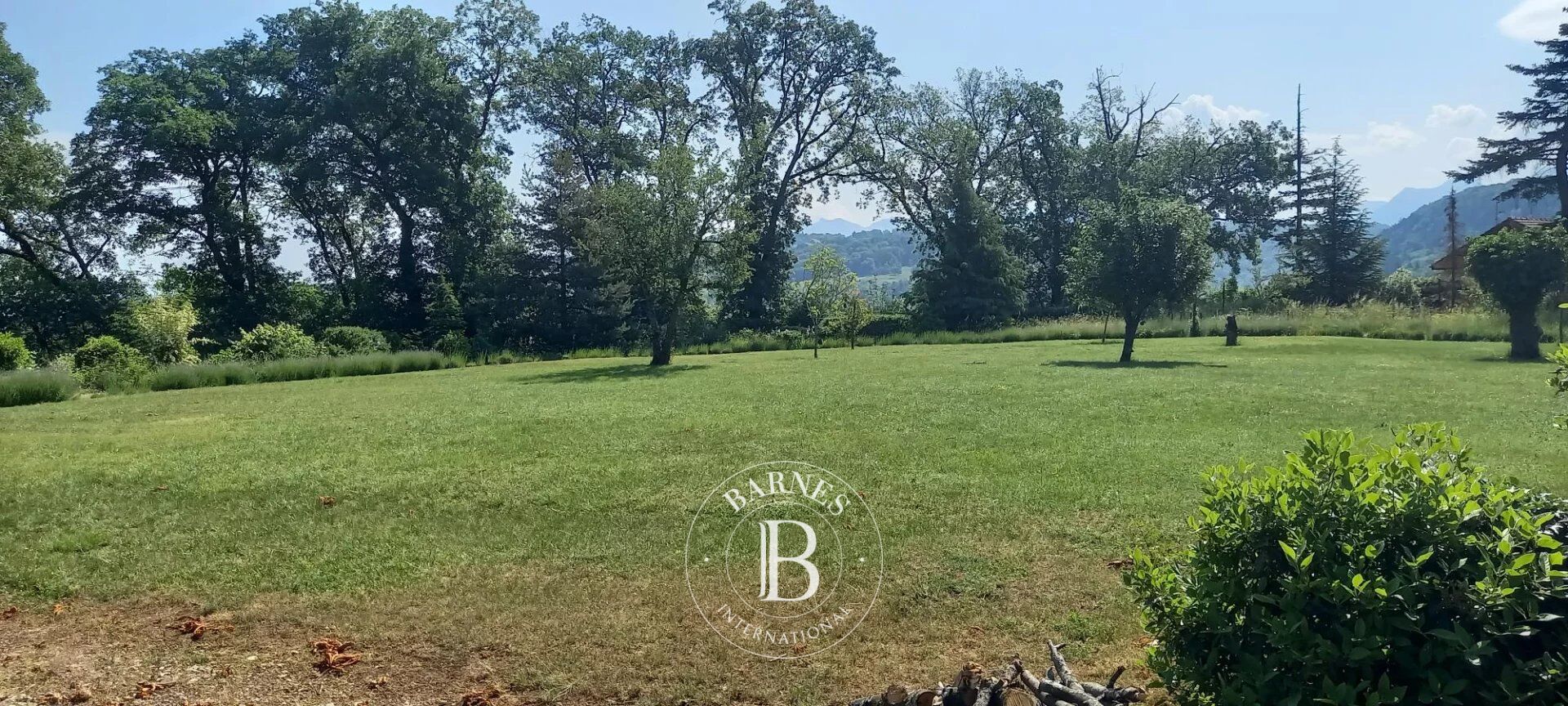 Arazi Thonon-les-Bains