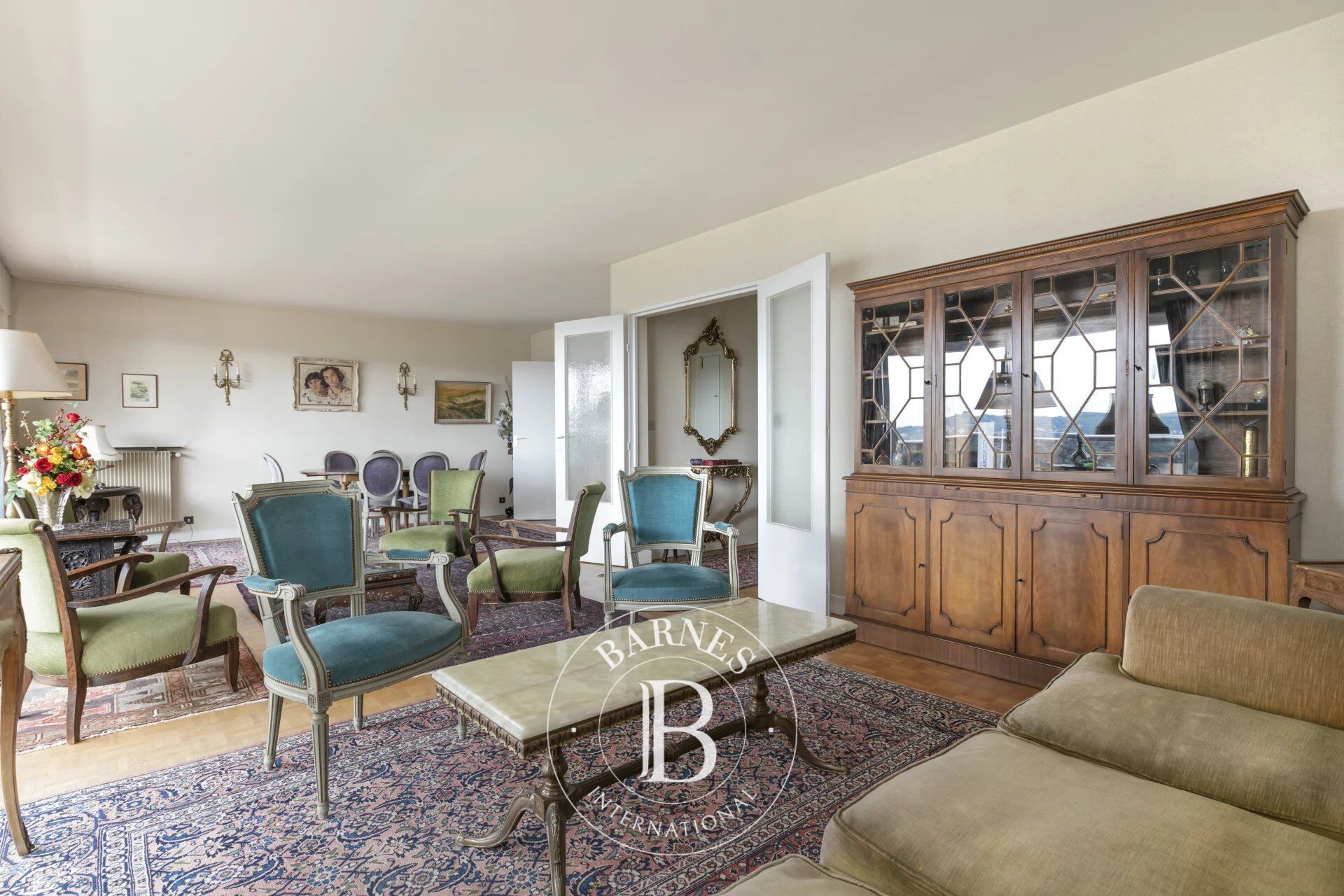 Saint Germain-en-Laye - Hyper centre - appartement 5 chambres - Calme et Luminosité - - picture 3