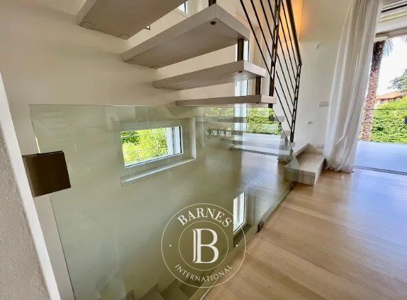 Villa Varese - picture 23