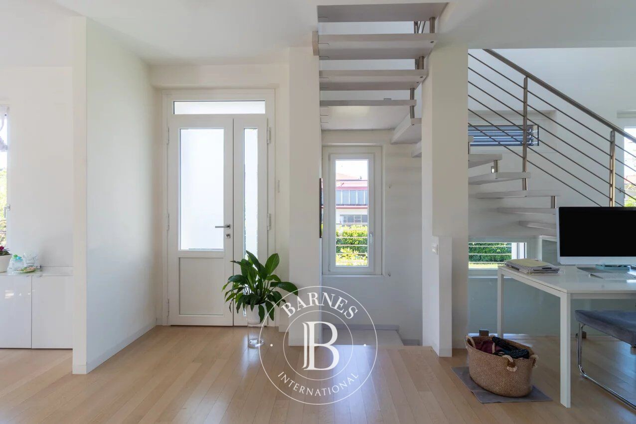 Villa Varese - picture 10