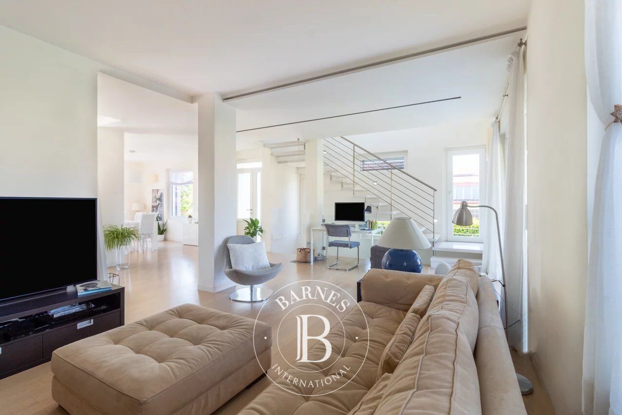 Villa Varese - picture 9