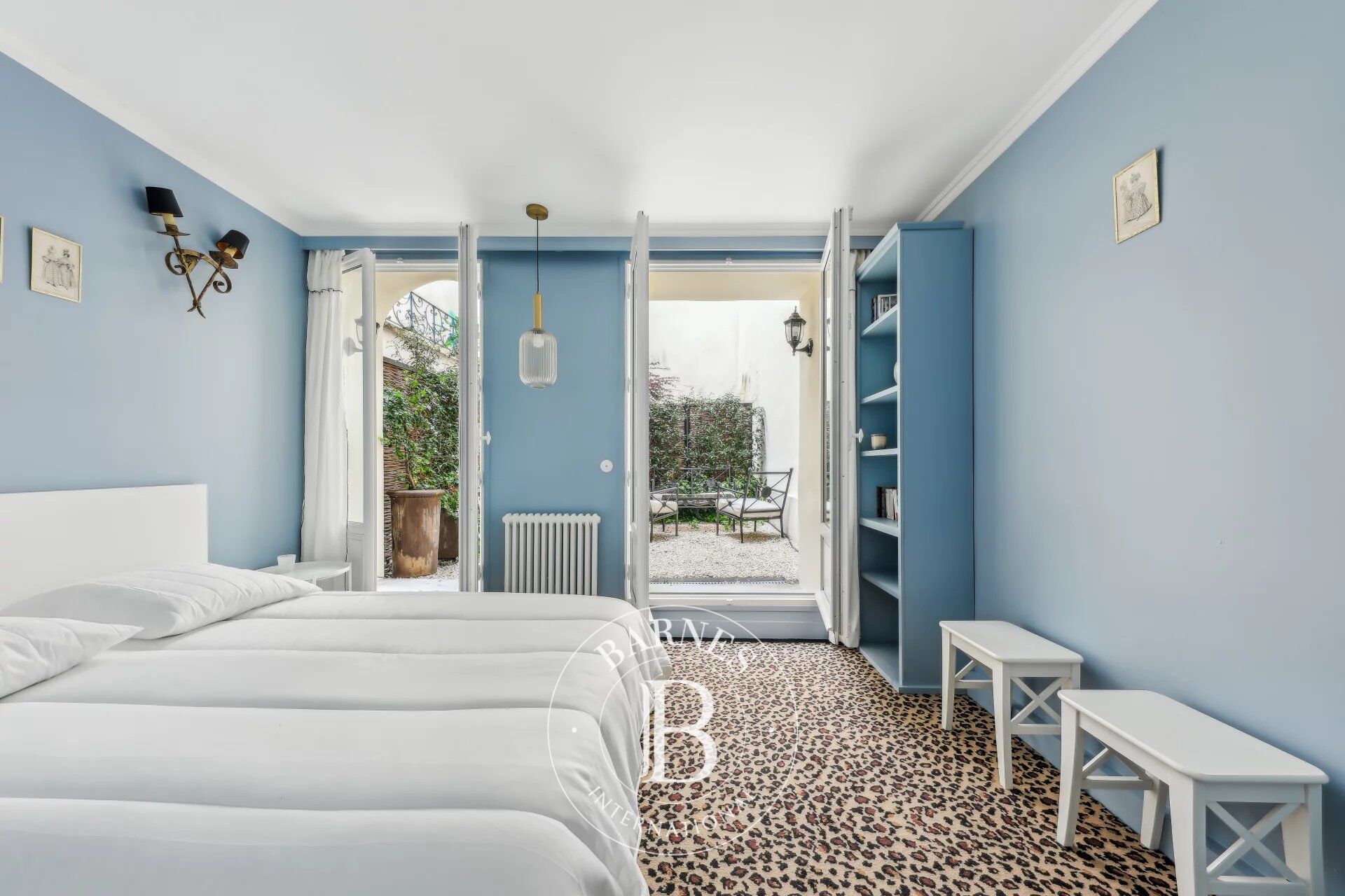 Paris 6 - Monnaie - Rare - Studio rénové - Jardin privatif  - Calme - picture 3