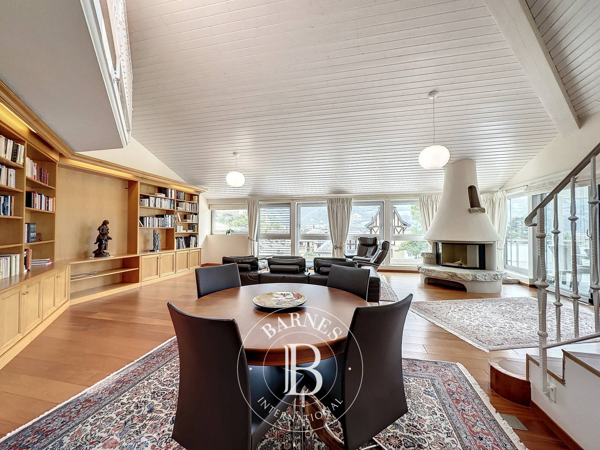 Penthouse Sion - picture 11