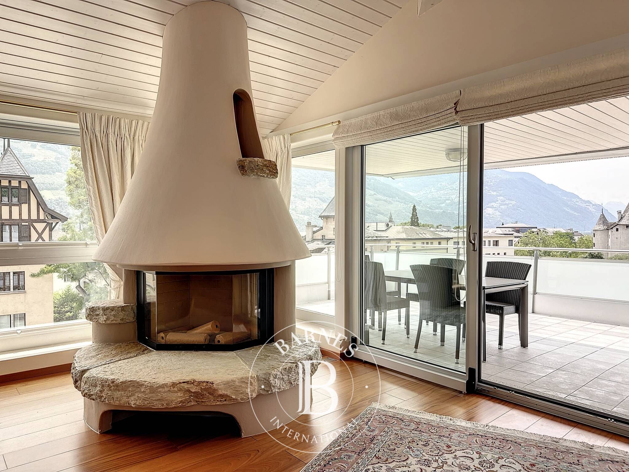 Penthouse Sion - picture 14