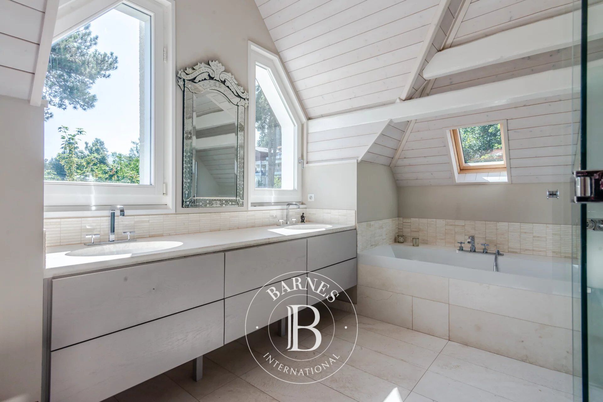 Ev Évian-les-Bains - picture 18