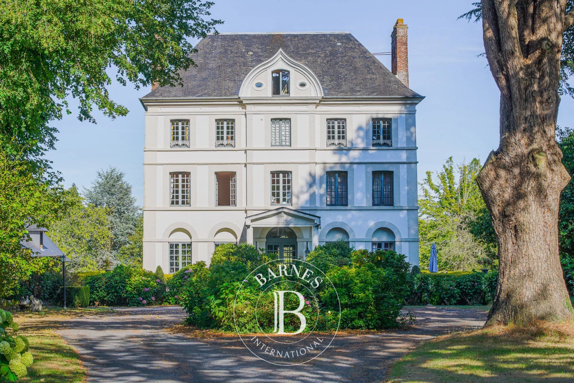 Casa Saint-Gatien-des-Bois - picture 1