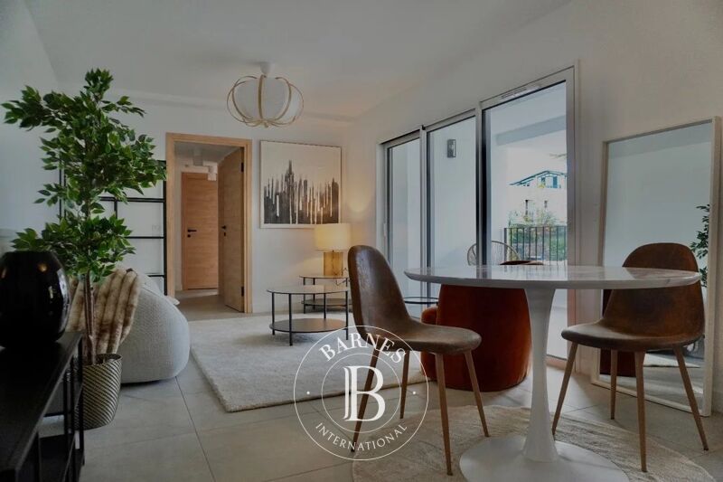 For Sale Apartment | Bayonne - picture 2